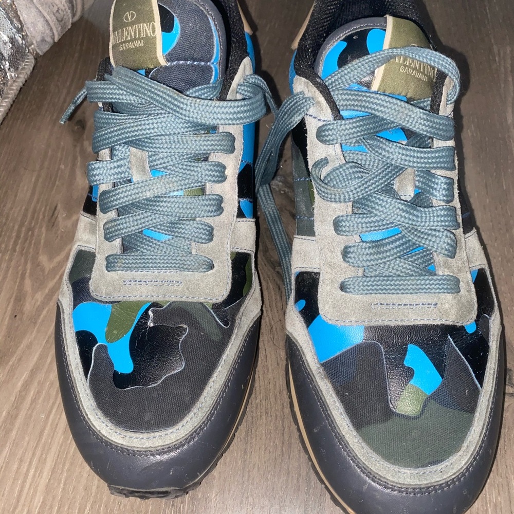 Valentino men’s sneakers used not bad condition tho